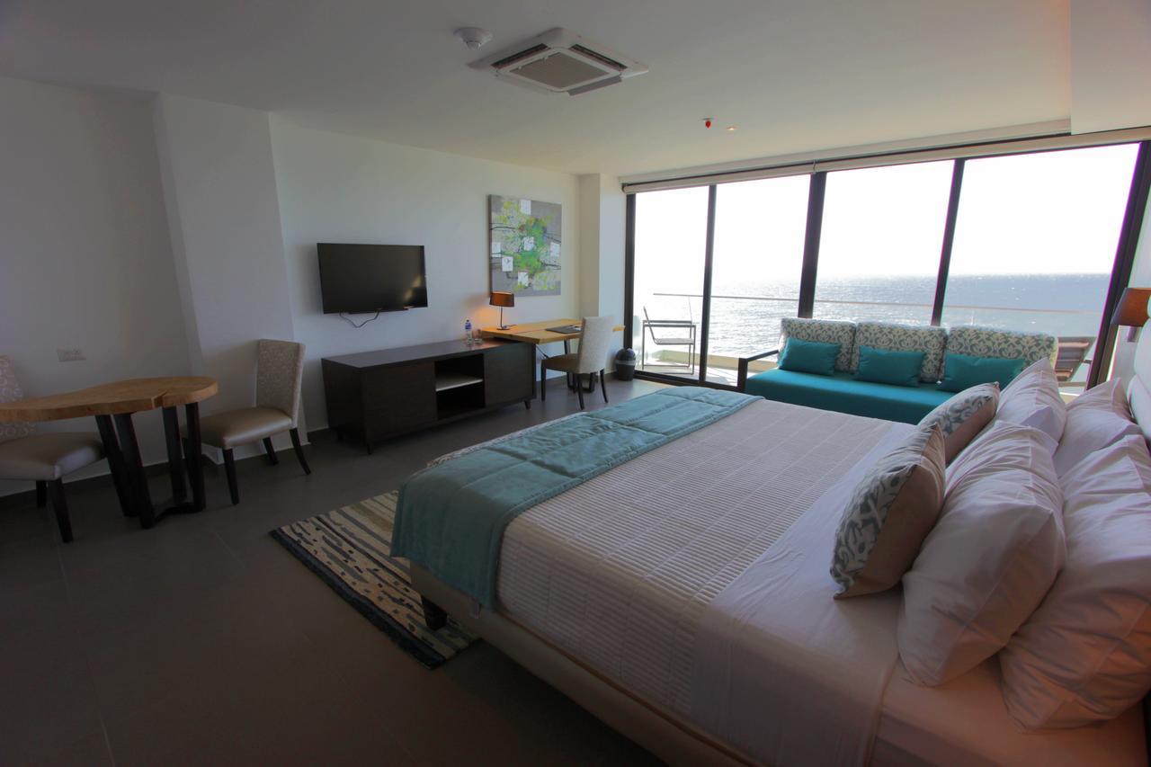 Hotel Poseidon Manta Esterno foto