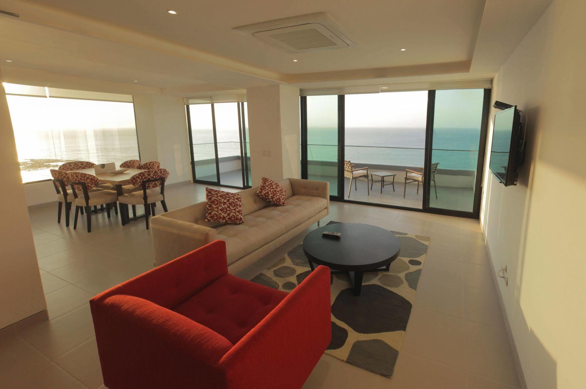Hotel Poseidon Manta Esterno foto